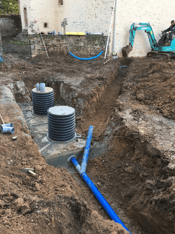 BARRE TP Terrassement Chateau Gontier R 01