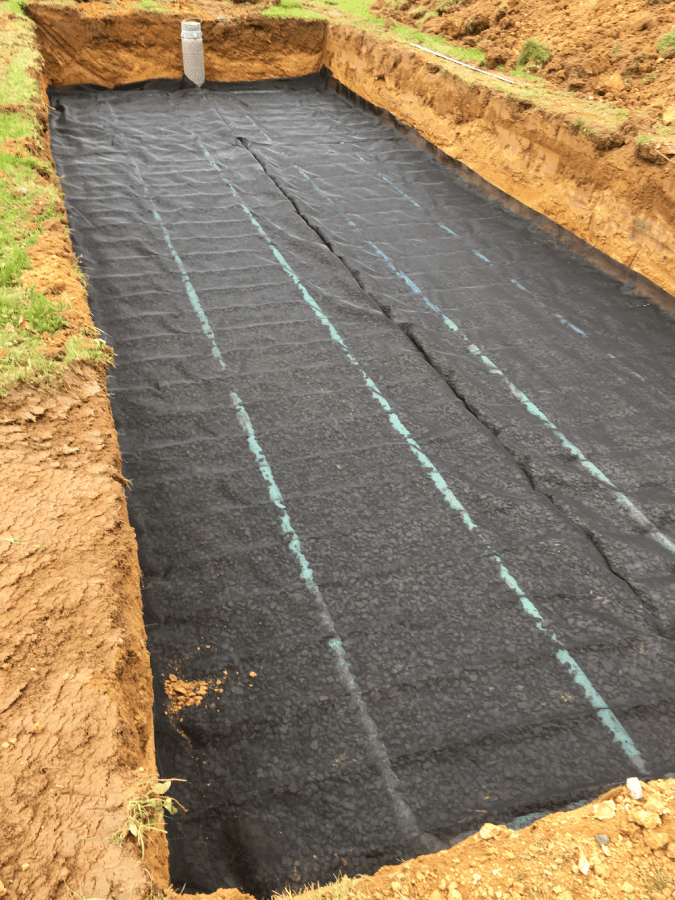 BARRE TP Terrassement Chateau Gontier R 05